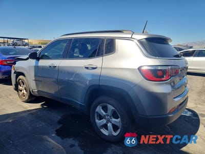 Drugie zdjęcie samochodu z przodu: 2018 JEEP COMPASS LATITUDE VIN:3C4NJCBB2JT368882 - miniatura