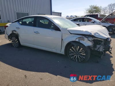 Czwarte zdjęcie samochodu z boku: 2025 NISSAN ALTIMA SV VIN:1N4BL4DV6SN373214 - miniatura