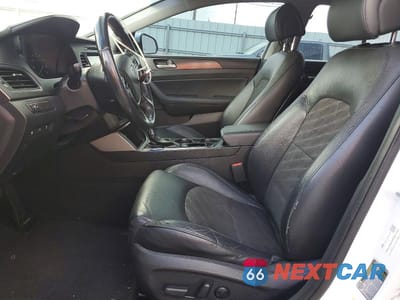 Zdjęcie 7 z 12 samochodu: 2017 HYUNDAI SONATA SPORT VIN:5NPE34AFXHH467092 - miniatura