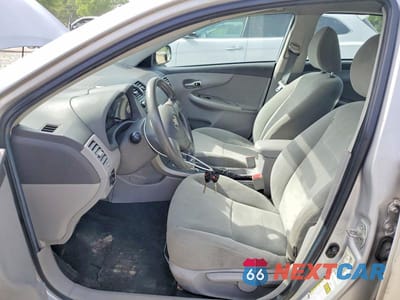 Zdjęcie 7 z 12 samochodu: 2010 TOYOTA COROLLA LE VIN:1NXBU4EE2AZ361499 - miniatura