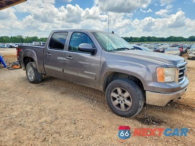 Czwarte zdjęcie samochodu z boku: 2013 GMC SIERRA K1500 SLT VIN:3GTP2WE7XDG219468 - miniatura