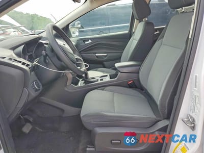 Zdjęcie 7 z 13 samochodu: 2017 FORD ESCAPE SE VIN:1FMCU9G90HUE32713 - miniatura