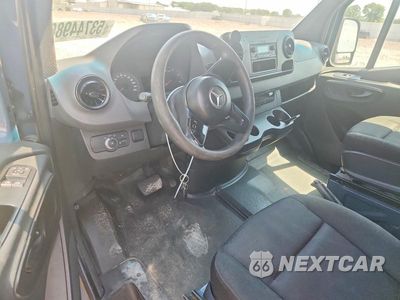 Zdjęcie 8 z 13 samochodu: 2019 MERCEDES-BENZ SPRINTER 2500 VIN:WD4PF1CD4KP152316 - miniatura