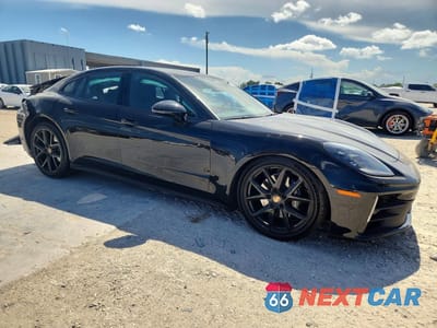 Czwarte zdjęcie samochodu z boku: 2026 PORSCHE PANAMERA BASE VIN:WP0AA2YA1TL004829 - miniatura