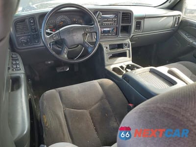 Zdjęcie 8 z 12 samochodu: 2006 GMC NEW SIERRA K1500 VIN:2GTEK13T661178567 - miniatura