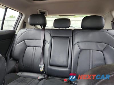 Zdjęcie 10 z 13 samochodu: 2012 KIA SPORTAGE SX VIN:KNDPCCA61C7195368 - miniatura