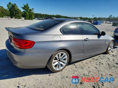 Trzecie zdjęcie samochodu z tyłu: 2012 BMW 328 I SULEV VIN:WBAKE5C5XCJ106224 - miniatura