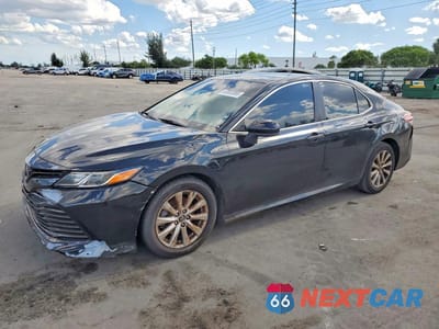 2019 TOYOTA CAMRY LE 4T1B11HK6KU196910 - główne zdjęcie licytacji z USA - miniatura