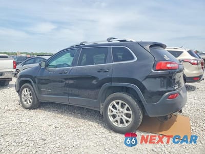 Drugie zdjęcie samochodu z przodu: 2016 JEEP CHEROKEE LATITUDE VIN:1C4PJMCS4GW155027 - miniatura