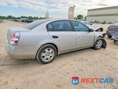 Trzecie zdjęcie samochodu z tyłu: 2005 NISSAN ALTIMA 2.5 VIN:1N4AL11D15C276444 - miniatura