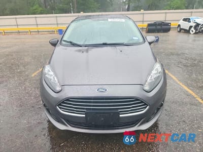 Piąte zdjęcie samochodu w środku: 2014 FORD FIESTA SE VIN:3FADP4BJ4EM234677 - miniatura