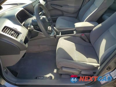 Zdjęcie 7 z 12 samochodu: 2008 HONDA CIVIC LX VIN:1HGFA16558L003293 - miniatura