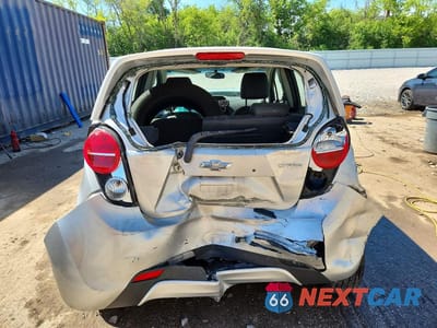 Zdjęcie 6 z 12 samochodu: 2013 CHEVROLET SPARK LS VIN:KL8CB6S96DC506726 - miniatura