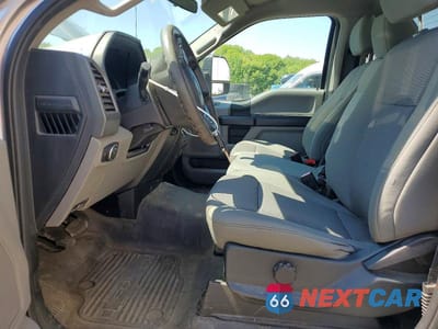 Zdjęcie 7 z 12 samochodu: 2021 FORD F350 SUPER DUTY VIN:1FTRF3BT6MEC45859 - miniatura