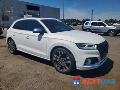 Czwarte zdjęcie samochodu z boku: 2018 AUDI SQ5 PRESTIGE VIN:WA1C4AFY9J2071539 - miniatura