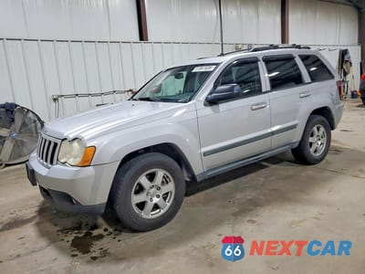 2008 JEEP GRAND CHEROKEE LAREDO 1J8GR48K88C247495 - główne zdjęcie licytacji z USA - miniatura