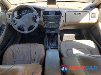 Zdjęcie 8 z 12 samochodu: 1999 HONDA ACCORD EX VIN:1HGCG1655XA015813 - miniatura