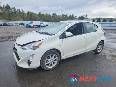 2015 TOYOTA PRIUS C THREE JTDKDTB34F1112065 - główne zdjęcie licytacji z USA - miniatura