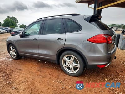 Drugie zdjęcie samochodu z przodu: 2014 PORSCHE CAYENNE S VIN:WP1AB2A25ELA58488 - miniatura