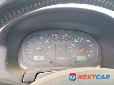 Zdjęcie 9 z 12 samochodu: 2002 VOLKSWAGEN JETTA GLS VIN:3VWSE69M82M190596 - miniatura