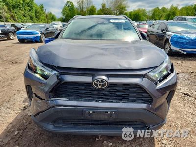 Piąte zdjęcie samochodu w środku: 2022 TOYOTA RAV4 XLE VIN:2T3P1RFV1NW278007 - miniatura