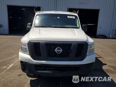 Piąte zdjęcie samochodu w środku: 2016 NISSAN NV 1500 S VIN:1N6BF0KM4GN811673 - miniatura