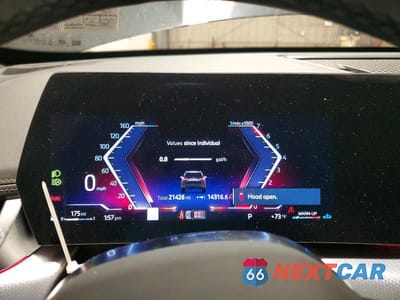 Zdjęcie 9 z 14 samochodu: 2025 BMW X1 XDRIVE28I VIN:WBX73EF03S5242977 - miniatura