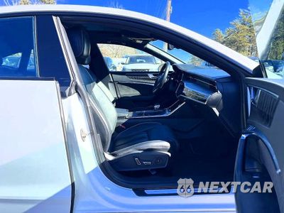 Piąte zdjęcie samochodu w środku: 2021 AUDI A7 E PRESTIGE VIN:WAUVPBF22MN083202 - miniatura