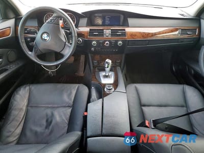 Zdjęcie 8 z 12 samochodu: 2010 BMW 535 XI VIN:WBANV9C52AC391006 - miniatura