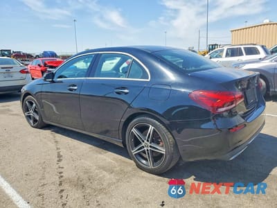 Drugie zdjęcie samochodu z przodu: 2019 MERCEDES-BENZ A 220 4MATIC VIN:WDD3G4FB4KW018130 - miniatura