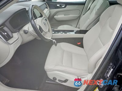 Zdjęcie 7 z 13 samochodu: 2023 VOLVO XC60 PLUS VIN:YV4H60DW9P1217810 - miniatura