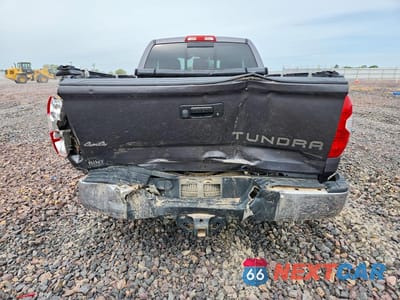 Zdjęcie 6 z 12 samochodu: 2018 TOYOTA TUNDRA SR5 VIN:5TFUW5F15JX743355 - miniatura