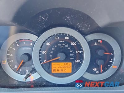 Zdjęcie 9 z 13 samochodu: 2007 TOYOTA RAV4 BASE VIN:JTMBD33V176026782 - miniatura