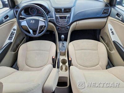 Zdjęcie 8 z 12 samochodu: 2016 HYUNDAI ACCENT SE VIN:KMHCT4AEXGU030384 - miniatura