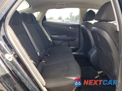 Zdjęcie 10 z 12 samochodu: 2019 KIA OPTIMA LX VIN:5XXGT4L37KG339729 - miniatura
