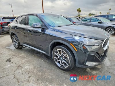 Czwarte zdjęcie samochodu z boku: 2026 BMW X2 XDRIVE2 VIN:WBX63GM01T5404715 - miniatura