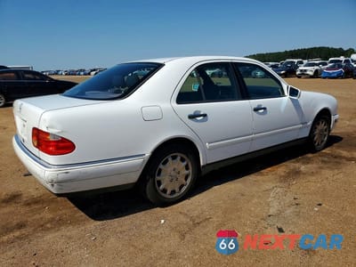 Trzecie zdjęcie samochodu z tyłu: 1998 MERCEDES-BENZ E-CLASS E320 CDI (W) VIN:WDBJF65F9WA653284 - miniatura