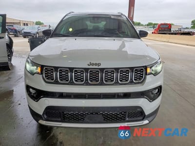 Piąte zdjęcie samochodu w środku: 2025 JEEP COMPASS LIMITED VIN:3C4NJDCN8ST507946 - miniatura