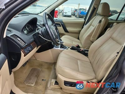Zdjęcie 7 z 13 samochodu: 2012 LAND ROVER LR2 HSE VIN:SALFR2BN4CH297244 - miniatura