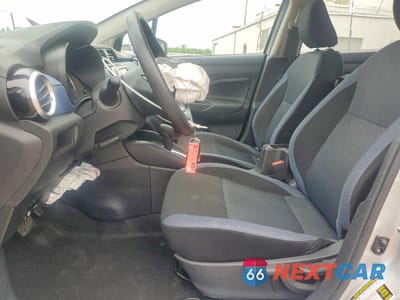Zdjęcie 7 z 12 samochodu: 2025 NISSAN VERSA SV VIN:3N1CN8EV5SL847106 - miniatura