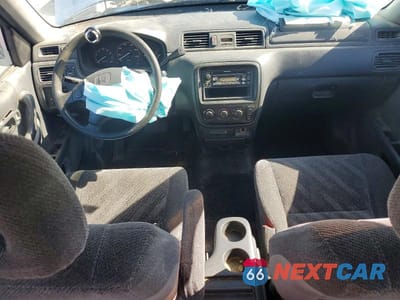 Zdjęcie 8 z 13 samochodu: 2001 HONDA CR-V EX VIN:JHLRD18601C018351 - miniatura
