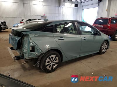Trzecie zdjęcie samochodu z tyłu: 2016 TOYOTA PRIUS THREE VIN:JTDKARFU7G3024079 - miniatura