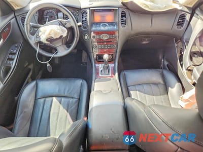 Zdjęcie 8 z 12 samochodu: 2017 INFINITI QX50 BASE VIN:JN1BJ0RR0HM414328 - miniatura
