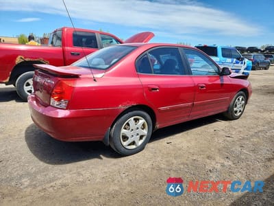Trzecie zdjęcie samochodu z tyłu: 2005 HYUNDAI ELANTRA GLS VIN:KMHDN45D25U985581 - miniatura