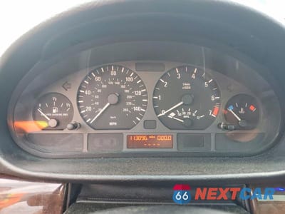 Zdjęcie 9 z 12 samochodu: 2003 BMW 325 XI VIN:WBAEU33443PM59096 - miniatura