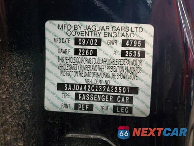 Zdjęcie 12 z 12 samochodu: 2003 JAGUAR XK8 VIN:SAJDA42C232A32507 - miniatura