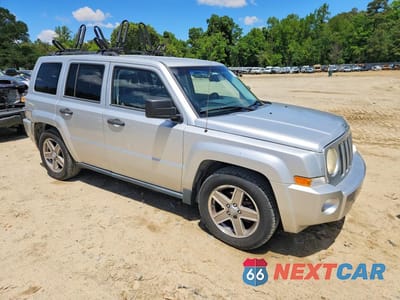 Czwarte zdjęcie samochodu z boku: 2007 JEEP PATRIOT SPORT VIN:1J8FF28W77D364974 - miniatura