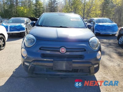 Piąte zdjęcie samochodu w środku: 2018 FIAT 500X TREKKING VIN:ZFBCFYCB5JP643916 - miniatura