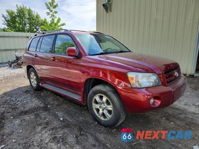 Czwarte zdjęcie samochodu z boku: 2005 TOYOTA HIGHLANDER LIMITED VIN:JTEEP21A150075457 - miniatura