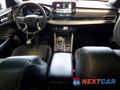 Zdjęcie 8 z 14 samochodu: 2023 MITSUBISHI OUTLANDER SE VIN:JA4J4UA87PZ047191 - miniatura